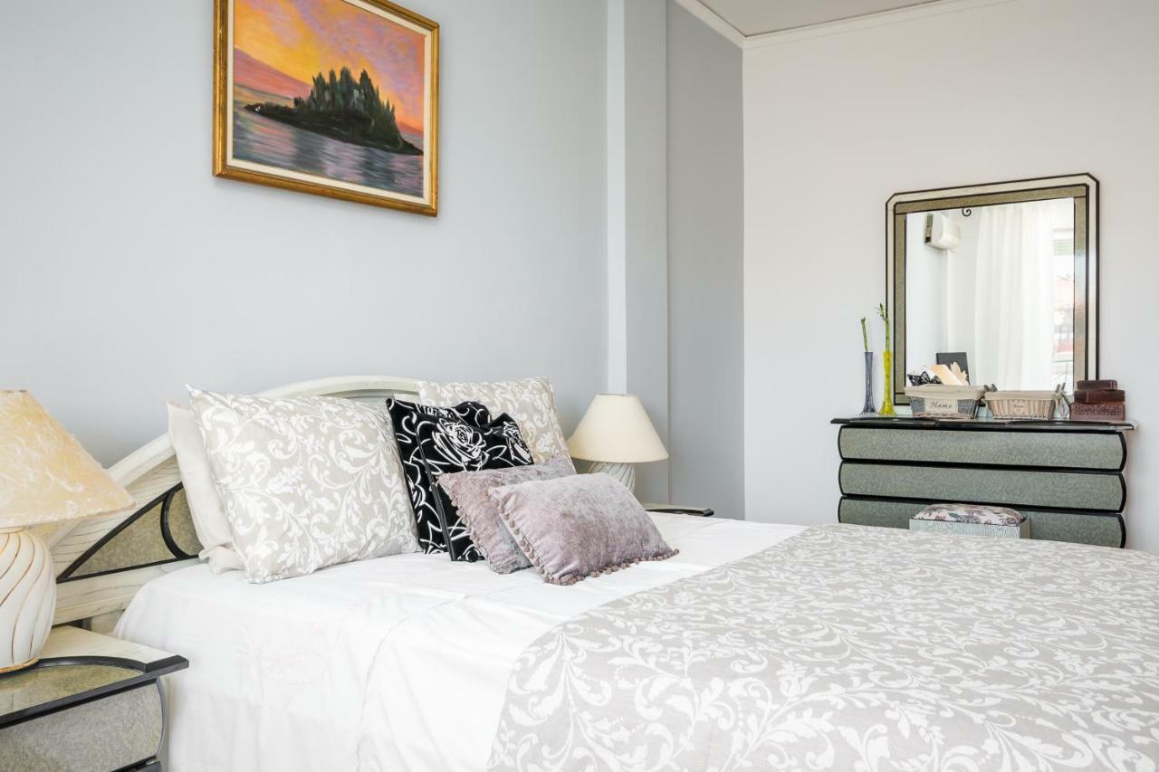 Linda Apartment Corfu  Екстер'єр фото